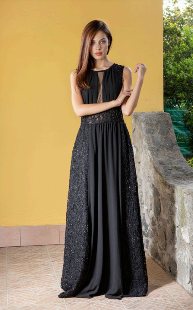 Vestiti eleganti sales in offerta