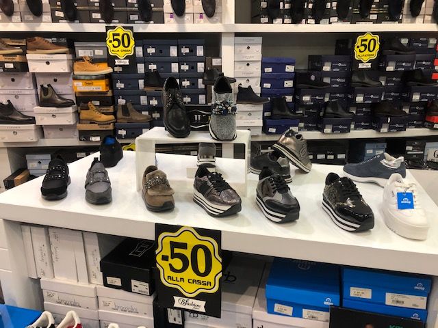 Offerta scarpe personalizzate e su misura Lamezia Terme Promozione negozio calzature donna e uomo Lamezia Terme Catanzaro