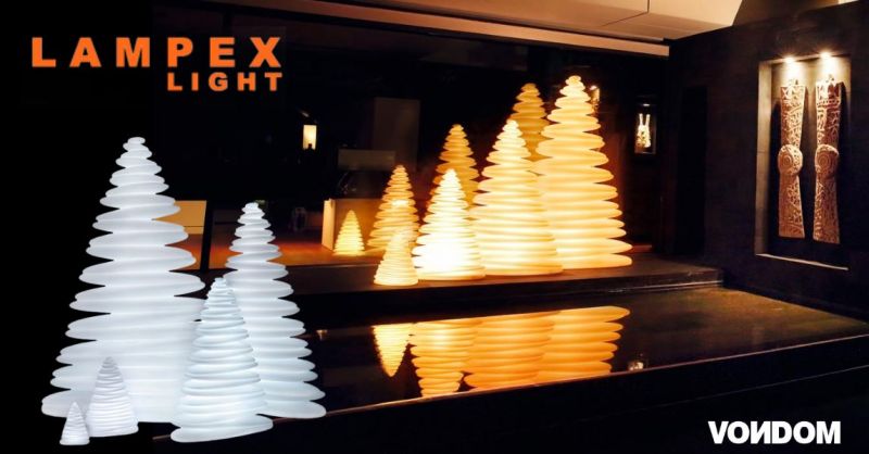 Offerta vendita lampada di design a forma di albero di Natale per interni ed esterni Italia