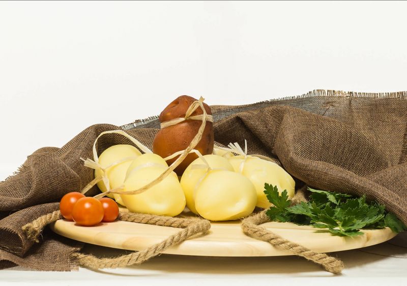 Scamorza Dolce o Affumicata