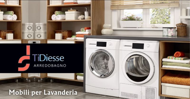 Mobili salvaspazio per lavanderia casa a Milano