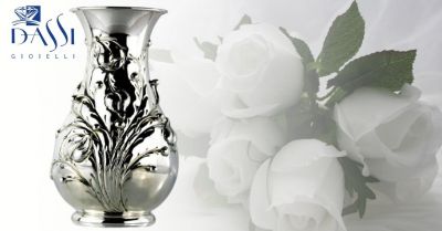 dassi gioielli offerta idea regalo per cerimonia vaso con bacche in rilievo argento 800