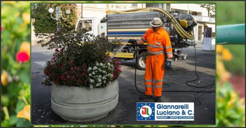 offerta servizio annaffiatura del verde Versilia e Lucca - GIANNARELLI LUCIANO SPURGHI