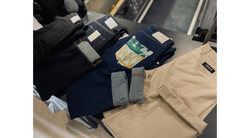 OFFERTA PANTALONI  JEANS ANCONA - PROMOZIONE ABBIGLIAMENTO E SCARPE SPORTIVE ANCONA