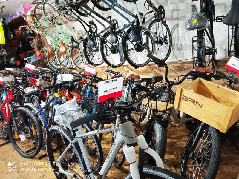 noleggio bici e-bike lido di camaiore