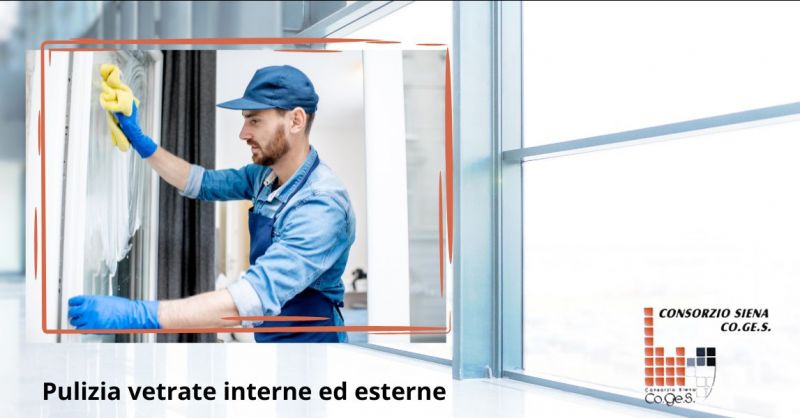 servizio pulizia professionale vetrate edifici commerciali e residenziali