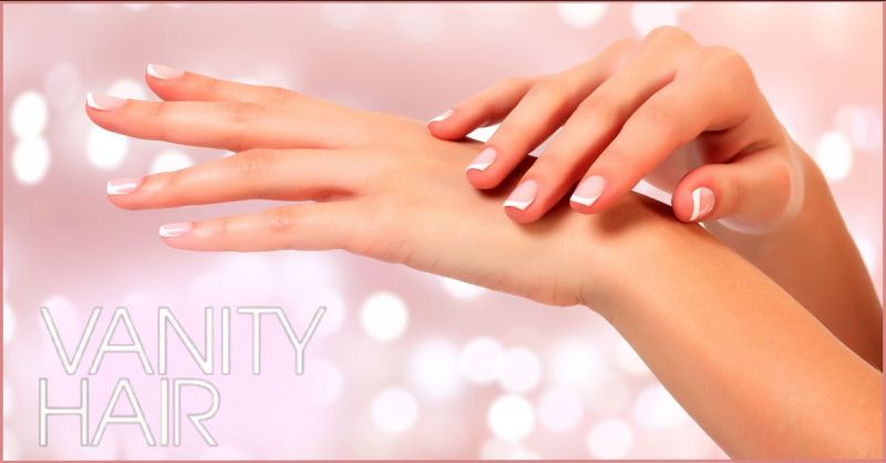 occasione estetista manicure e gel semipermanente unghie Versilia